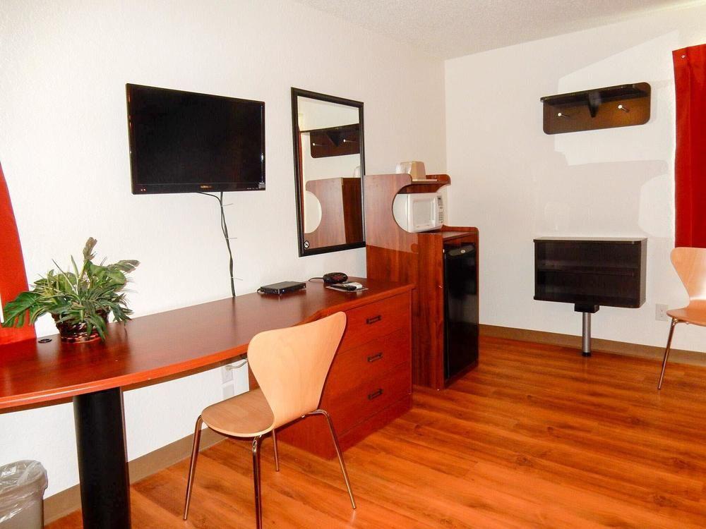 Ashley Inn Ponca City Εξωτερικό φωτογραφία