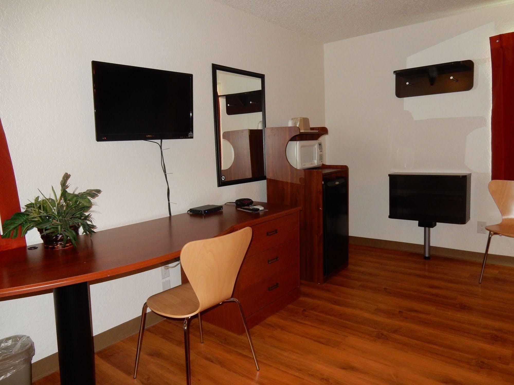 Ashley Inn Ponca City Εξωτερικό φωτογραφία